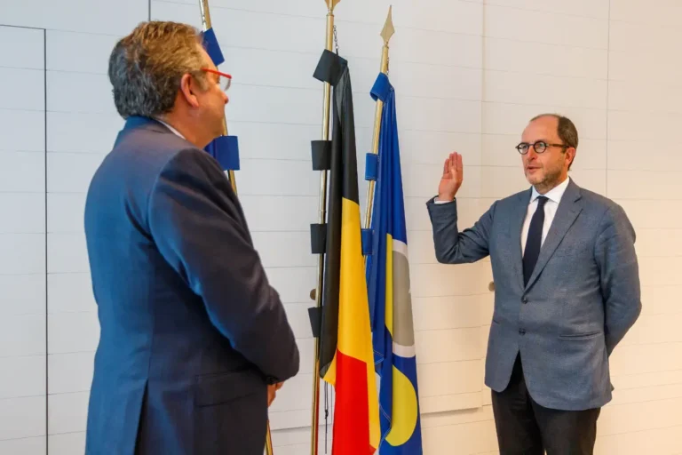 Serment pour les bourgmestres bruxellois, une cérémonie pas comme les autres